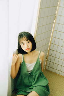 《漂亮的女邻居》三级